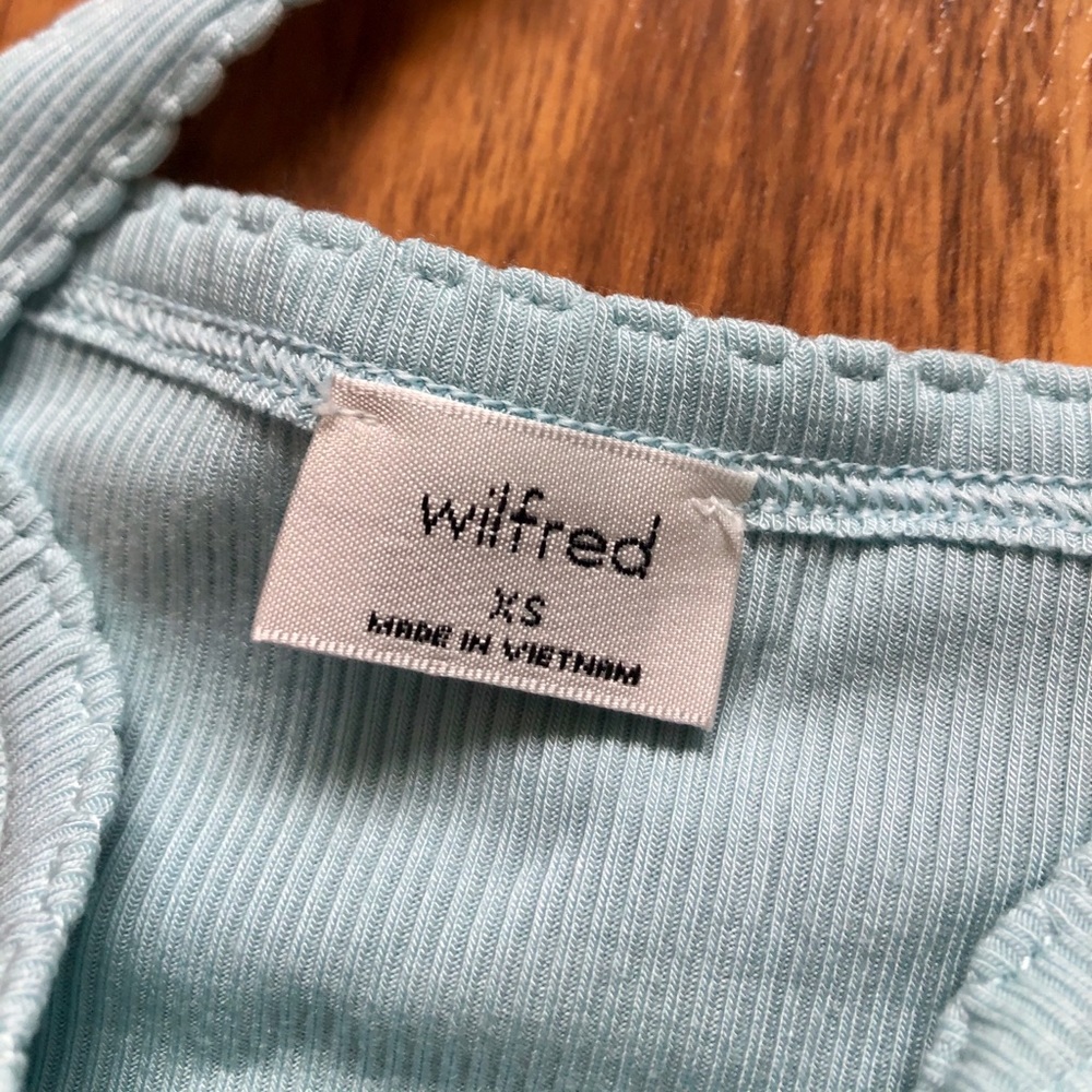 NWT Wilfred Ruched Tank - Picture 2 of 4